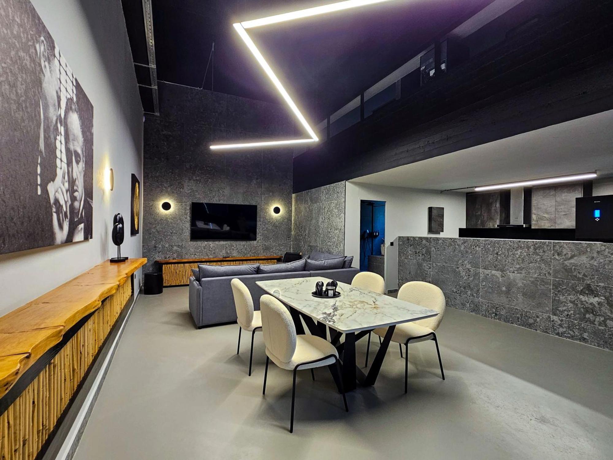 Апартаменти Industrial Loft Трикала Екстер'єр фото